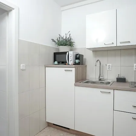 Downtown Hideaway - Zf Hvar Appartamento *